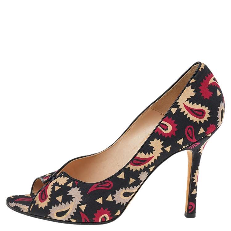 Pre Owned Manolo Blahnik Black Printed Canvas Peep Toe Pumps Size 38