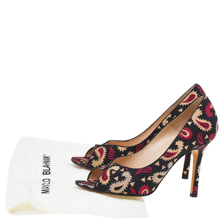 Pre Owned Manolo Blahnik Black Printed Canvas Peep Toe Pumps Size 38