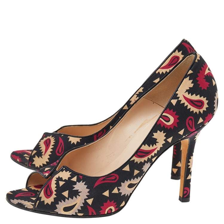 Pre Owned Manolo Blahnik Black Printed Canvas Peep Toe Pumps Size 38