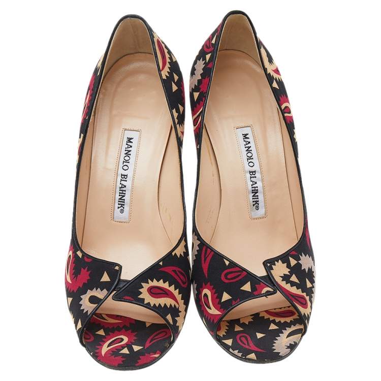 Pre Owned Manolo Blahnik Black Printed Canvas Peep Toe Pumps Size 38