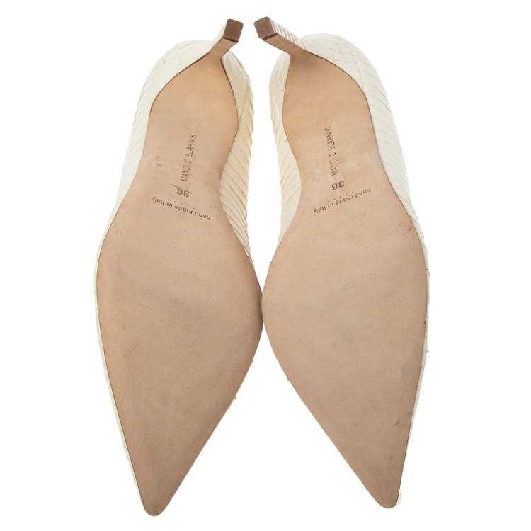 Pre Owned Manolo Blahnik White Python Leather BB Pointed Toe Pumps Size 36