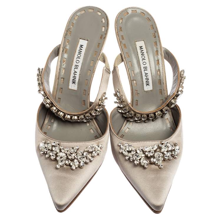 Pre Owned Manolo Blahnik Grey Satin Lurum Crystal Embellished Pointed Toe Sandals Size 41