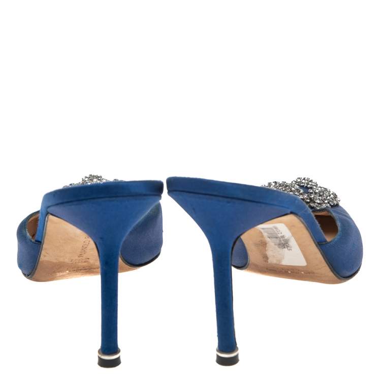 Pre Owned Manolo Blahnik Blue Satin Hangisi Pointed Toe Mules Size 38.5