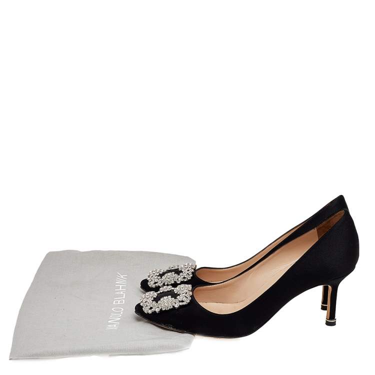 Pre Owned Manolo Blahnik Black Satin Hangisi Pumps Size 35.5