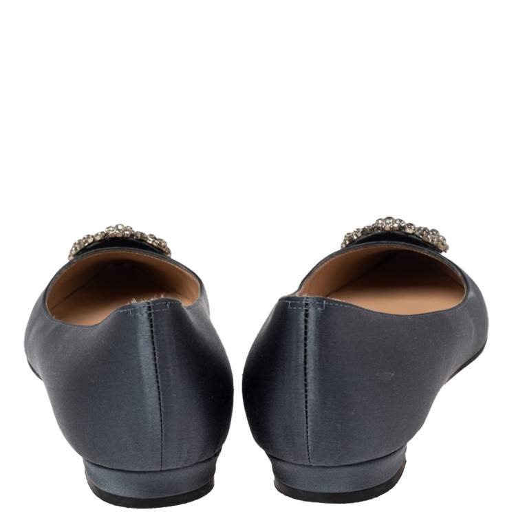 Pre Owned Manolo Blahnik Metallic Grey Satin Hangisi Ballet Flats Size 38