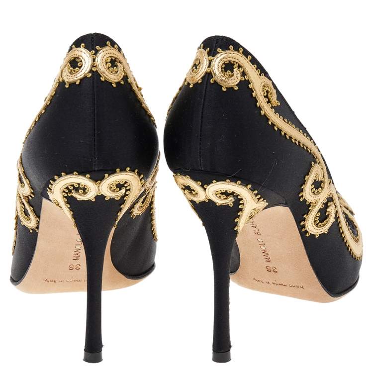 Pre Owned Manolo Blahnik Black Satin Embroidered Pointed Toe Pumps Size 36
