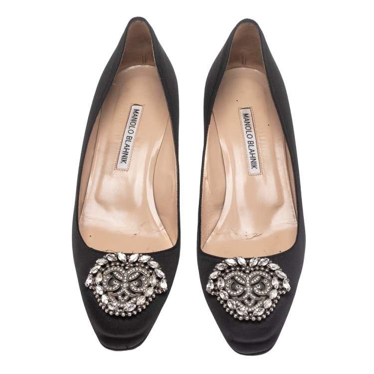 Pre Owned Manolo Blahnik Black Satin Okkava Crystal Embellished Pumps Size 39