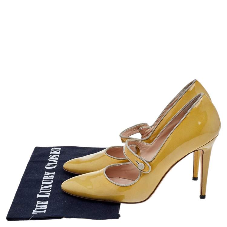 Pre Owned Manolo Blahnik Yellow Patent Leather Mary Jane Pumps Size 39
