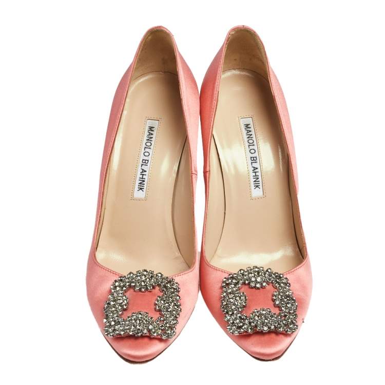 Pre Owned Manolo Blahnik Coral Satin Hangisi Pumps Size 37