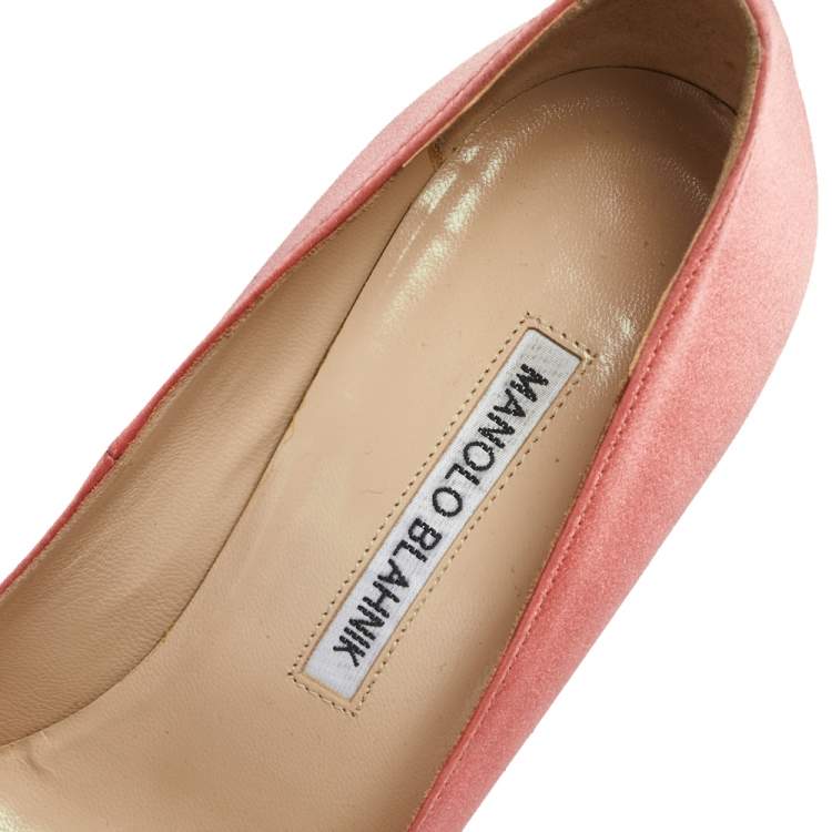 Pre Owned Manolo Blahnik Coral Satin Hangisi Pumps Size 37