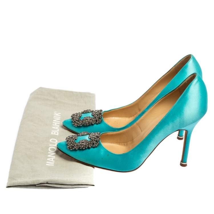 Pre Owned Manolo Blahnik Blue Satin Hangisi Pumps Size 37