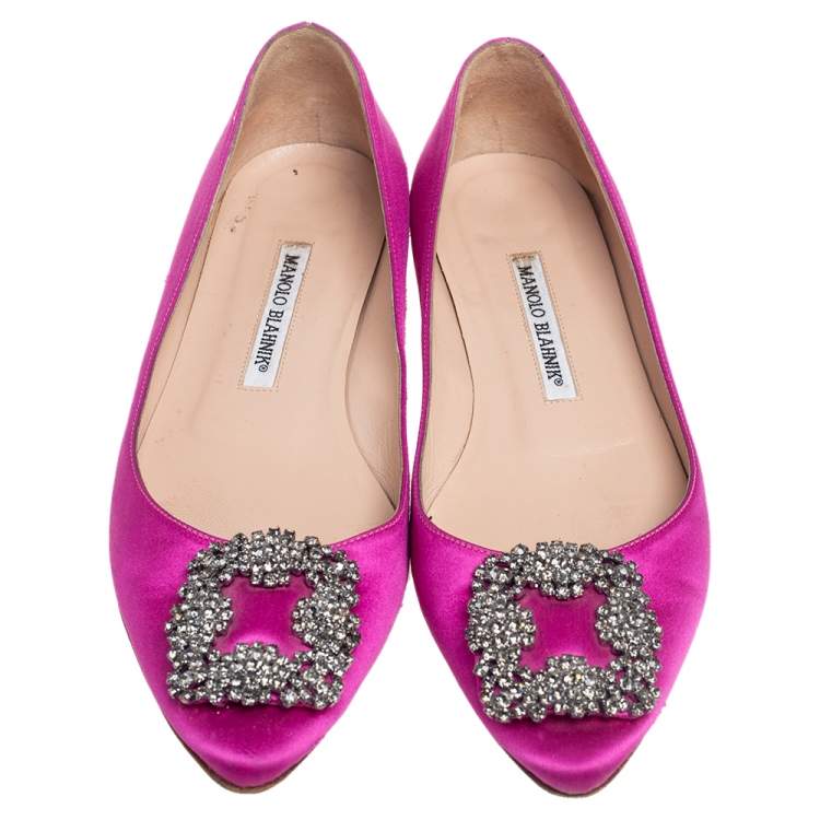 مملوكة مسبقًا Manolo Blahnik Fuchsia Satin Hangisi Flats Size 39