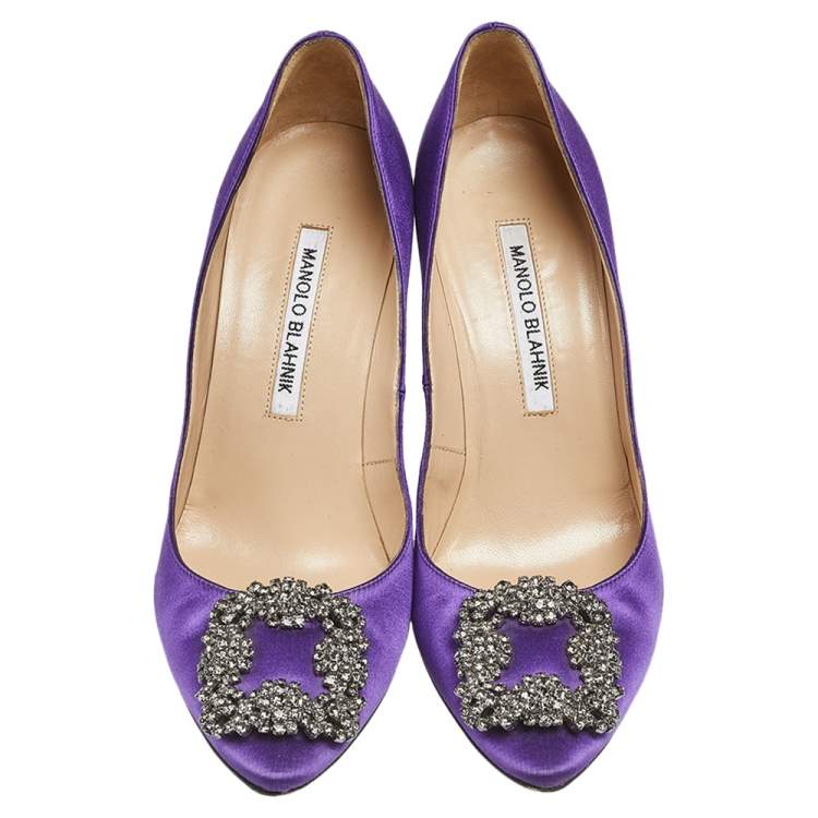 Pre Owned Manolo Blahnik Purple Satin Hangisi Crystal Embellished Pointed Toe Pumps Size 37