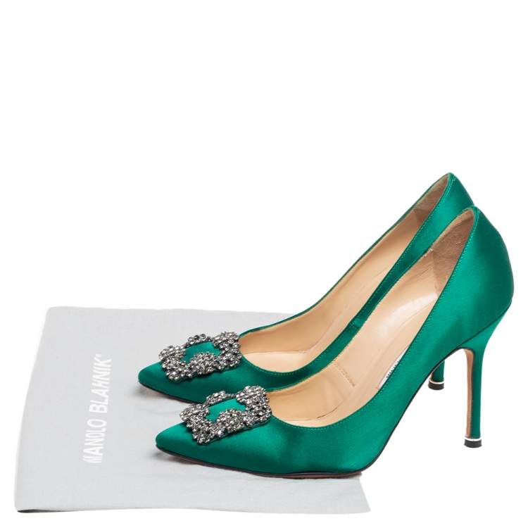 Pre Owned Manolo Blahnik Green Satin Hangisi Crystal Embellished Pointed Toe Pumps Size 37