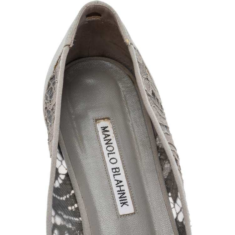 Pre Owned Manolo Blahnik Grey Lace and Stain Hangisi Ballet Flat Size 40.5