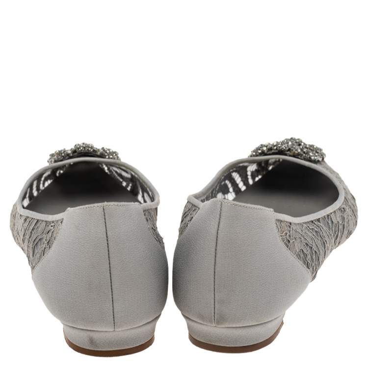 Pre Owned Manolo Blahnik Grey Lace and Stain Hangisi Ballet Flat Size 40.5