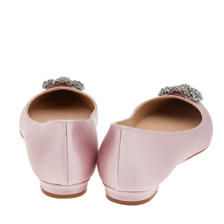 Pre Owned Manolo Blahnik Pink Satin Hangisi Flats Size 39