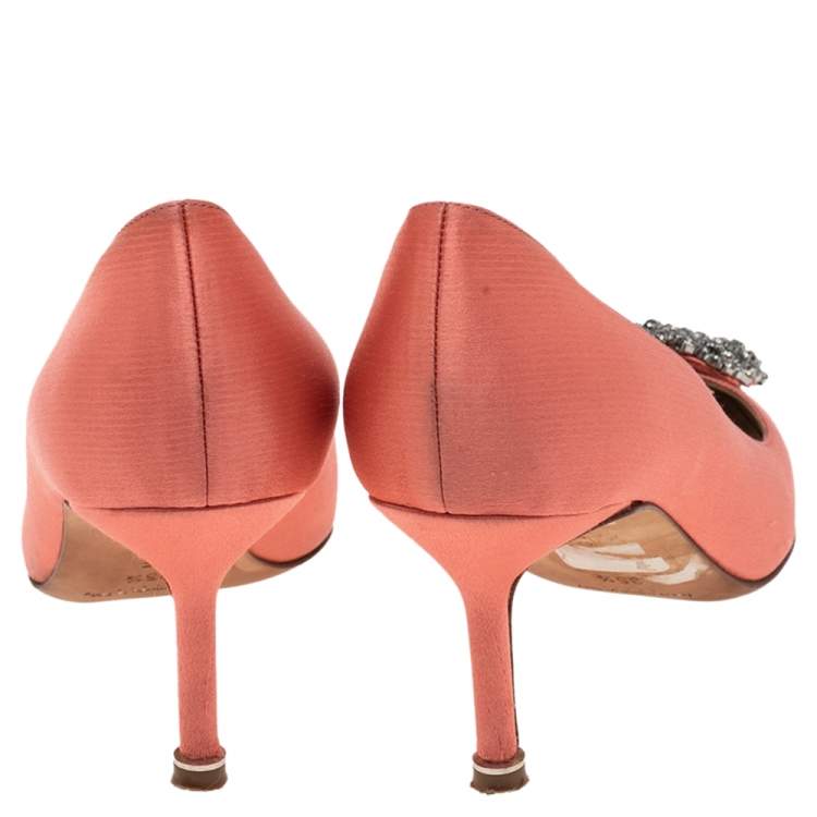 Pre Owned Manolo Blahnik Pink  Satin Hangisi Pumps Size 35.5
