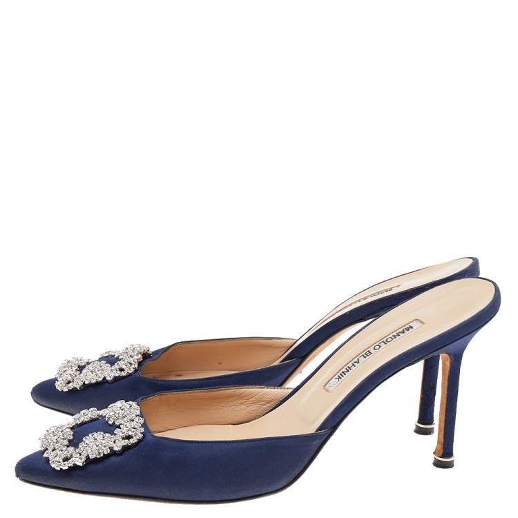 Pre Owned Manolo Blahnik Blue Satin Hangisi Mules Sandals Size 40
