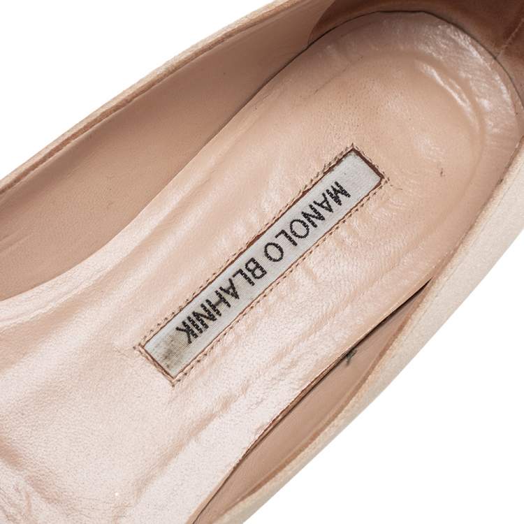 Pre Owned Manolo Blahnik Nude Satin Hangisi Pearl Embellished Flats Size 37