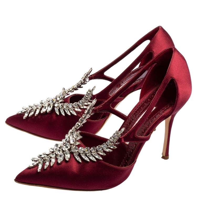 Pre Owned Manolo Blahnik Burgundy Satin Lala Pumps Size 38