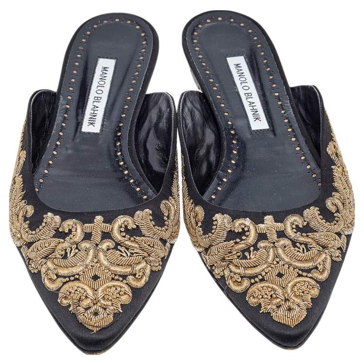Pre Owned Manolo Blahnik Black Satin Embroidered Maysale Pointed Toe Flat Mule Sandals Size 40