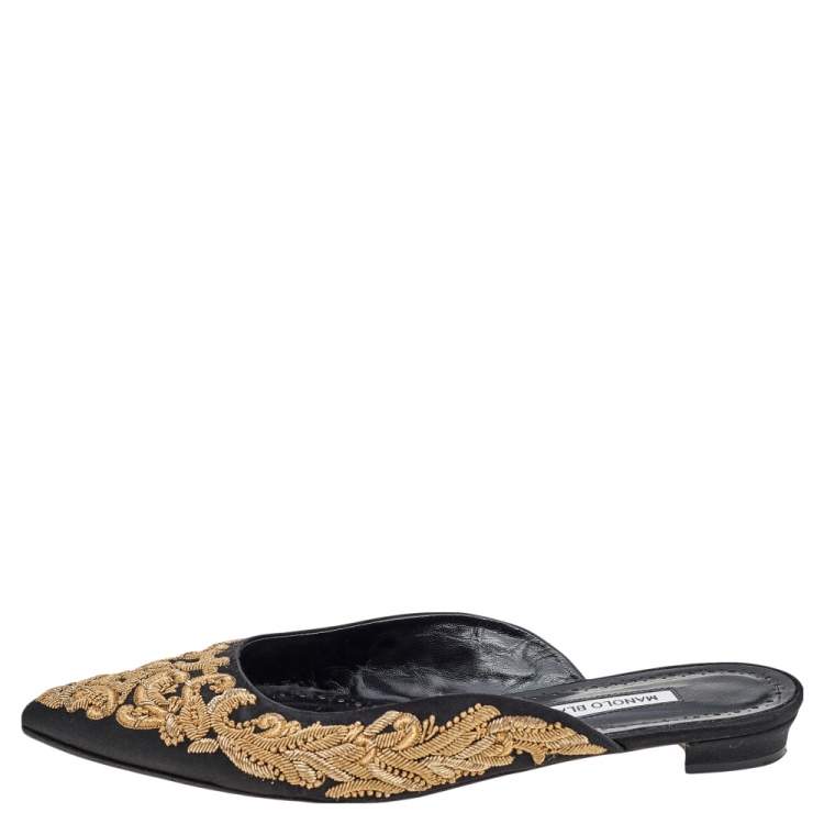 Pre Owned Manolo Blahnik Black Satin Embroidered Maysale Pointed Toe Flat Mule Sandals Size 40