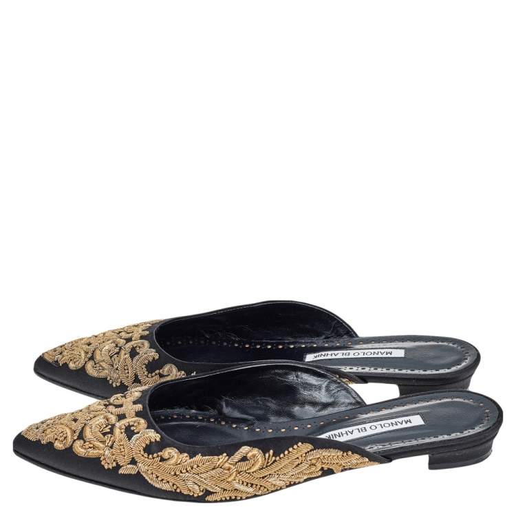 Pre Owned Manolo Blahnik Black Satin Embroidered Maysale Pointed Toe Flat Mule Sandals Size 40