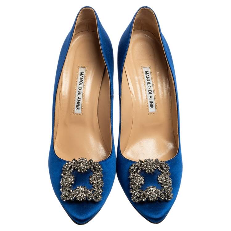Pre Owned Manolo Blahnik Blue Satin Hangisi Pointed-Toe Pumps Size 40.5 
