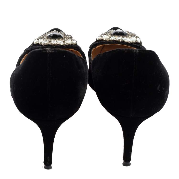 Pre Owned Manolo Blahnik Black Satin Jewel Embellished Pointed-Toe Pumps Size 37.5