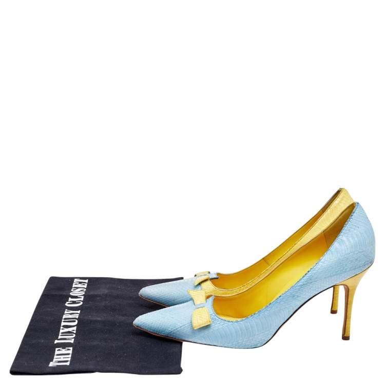 Pre Owned Manolo Blahnik Blue/Yellow Python Pointed Toe Pumps Size 37