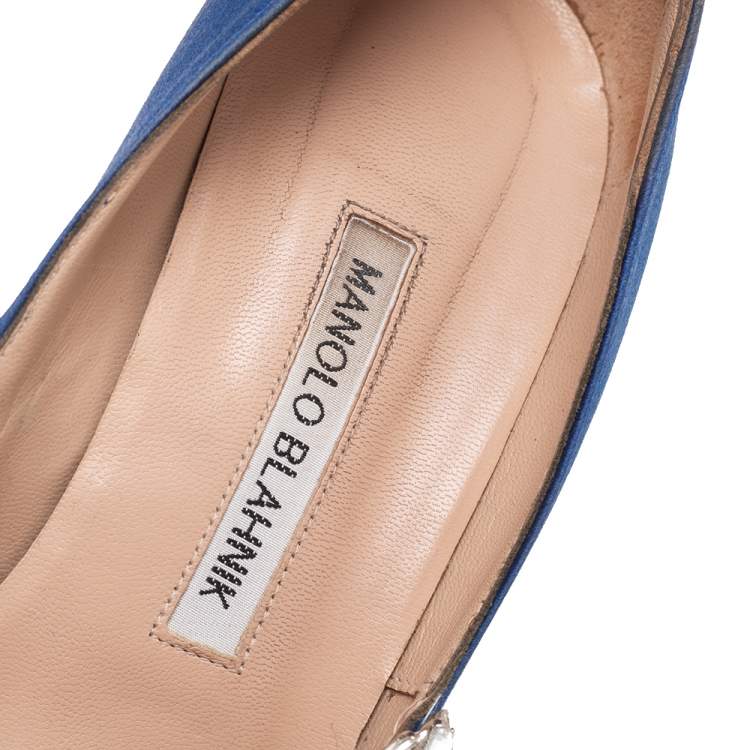 Pre Owned Manolo Blahnik Royal Blue Satin Nadira Pointed-Toe Pumps Size 38