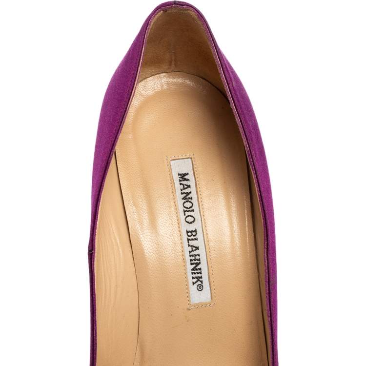Pre Owned Manolo Blahnik Purple Satin Hangisi Pointed-Toe Pumps Size 38