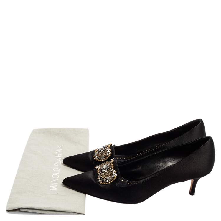 Pre Owned Manolo Blahnik Black Satin Crystal Embellished Pumps Size 36.5