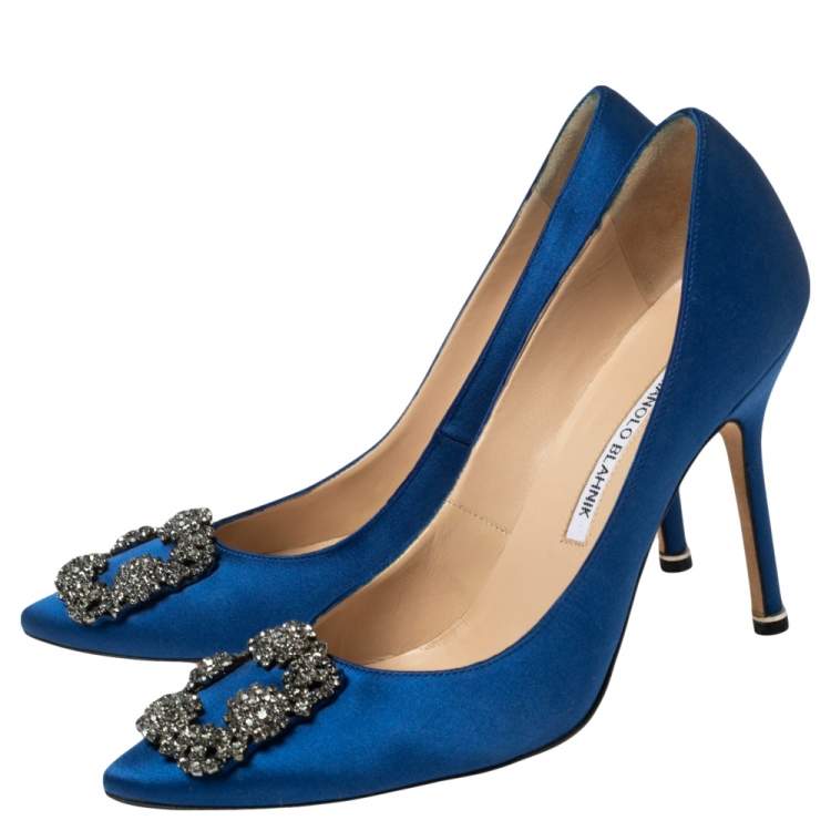 Pre Owned Manolo Blahnik Blue Satin Hangisi Crystal Embellished Pumps Size 38.5