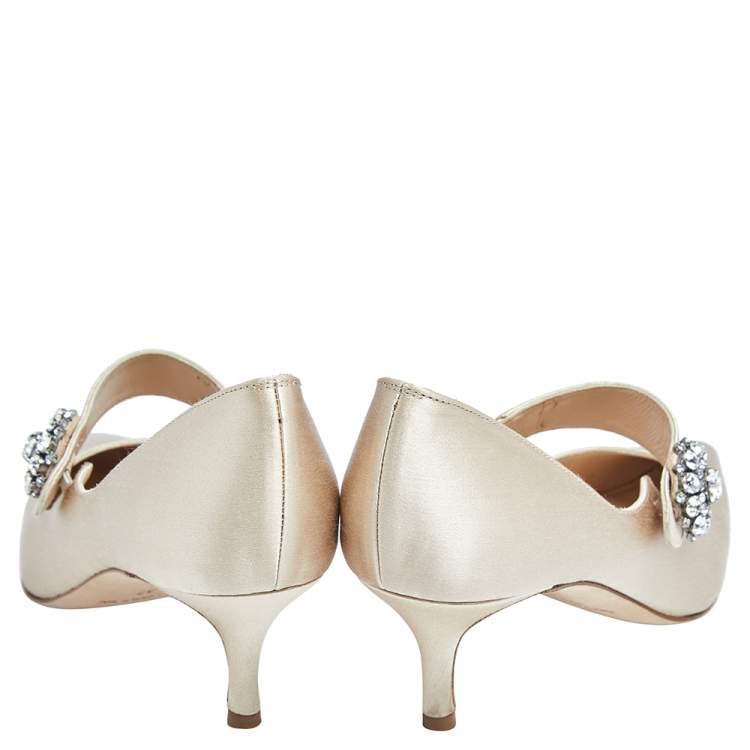 Pre Owned Manolo Blahnik Beige Satin Crystal Embellished Pointed Toe Pumps Size 37