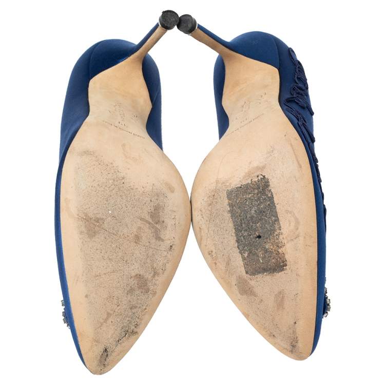 Pre Owned Manolo Blahnik Royal Blue Satin Hangisi Decade Pumps Size 39
