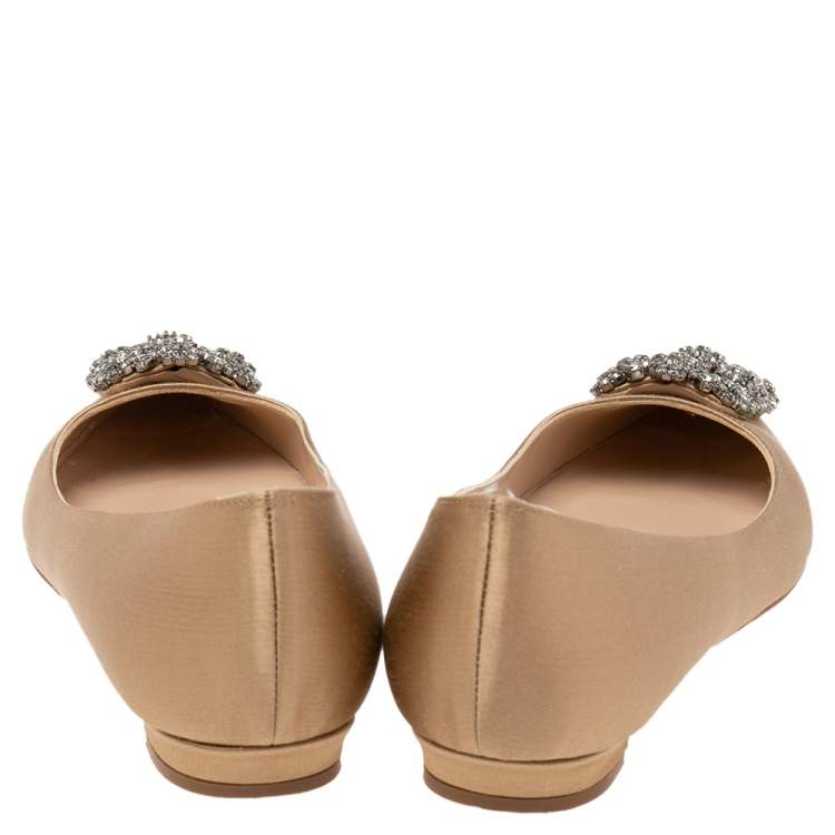 Pre Owned Manolo Blahnik Champagne Satin Hangisi Ballet Flats Size 37 