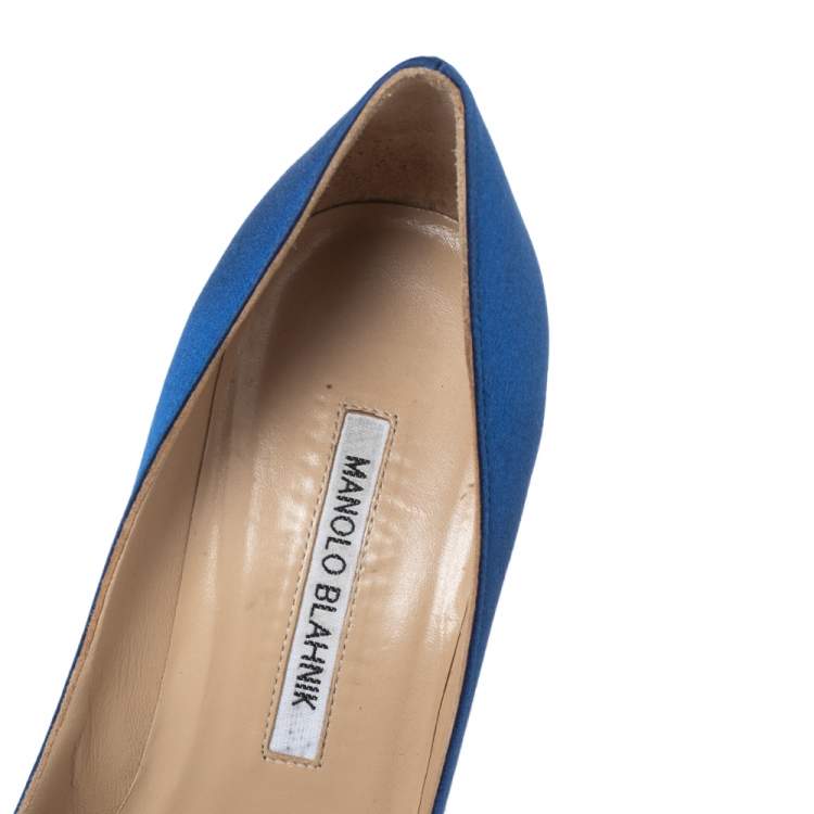 Pre Owned Manolo Blahnik Royal Blue Satin Hangisi Pumps Size 37.5
