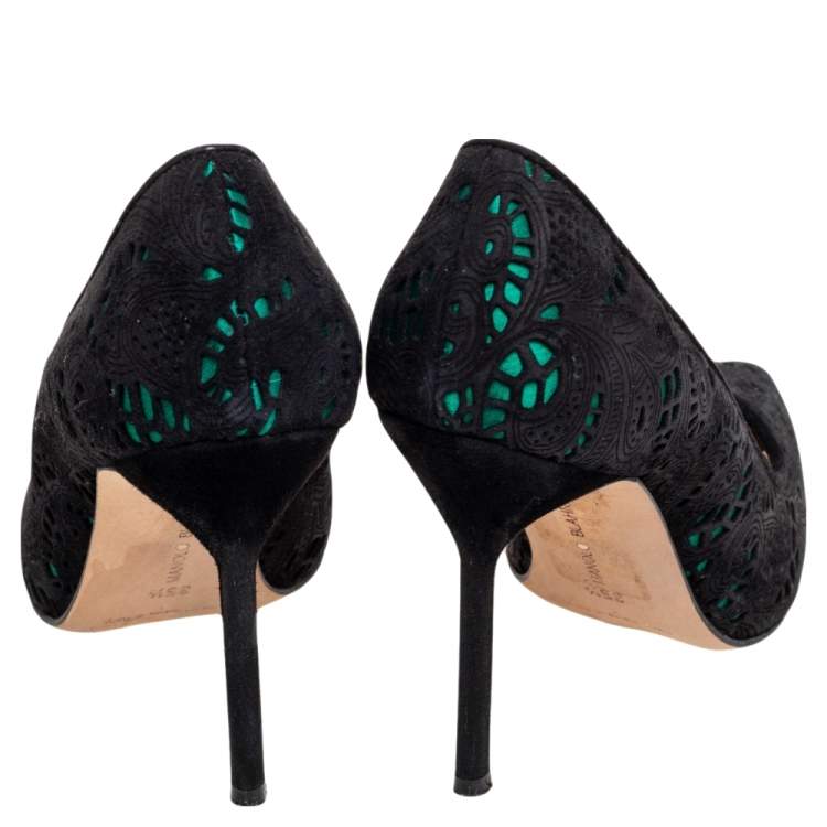 Pre Owned Manolo Blahnik Black/Green Laser-Cut Suede and Satin Bborli Pointed-Toe Pumps Size 35.5