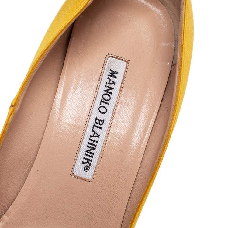 Pre Owned Manolo Blahnik Yellow Satin Hangisi Pumps Size 37.5