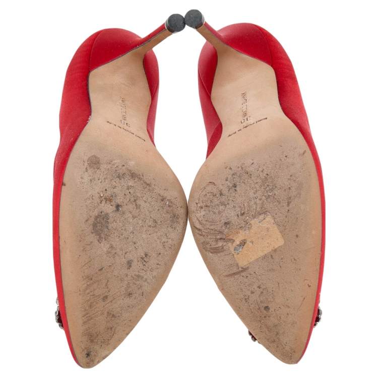 Pre Owned Manolo Blahnik Red Satin Hangisi Pumps Size 38