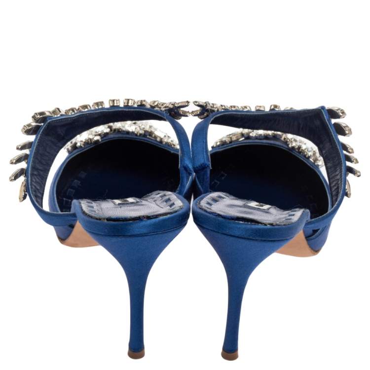 Pre Owned Manolo Blahnik Blue Satin Lurum Crystal Embellished Pointed Toe Sandals Size 41