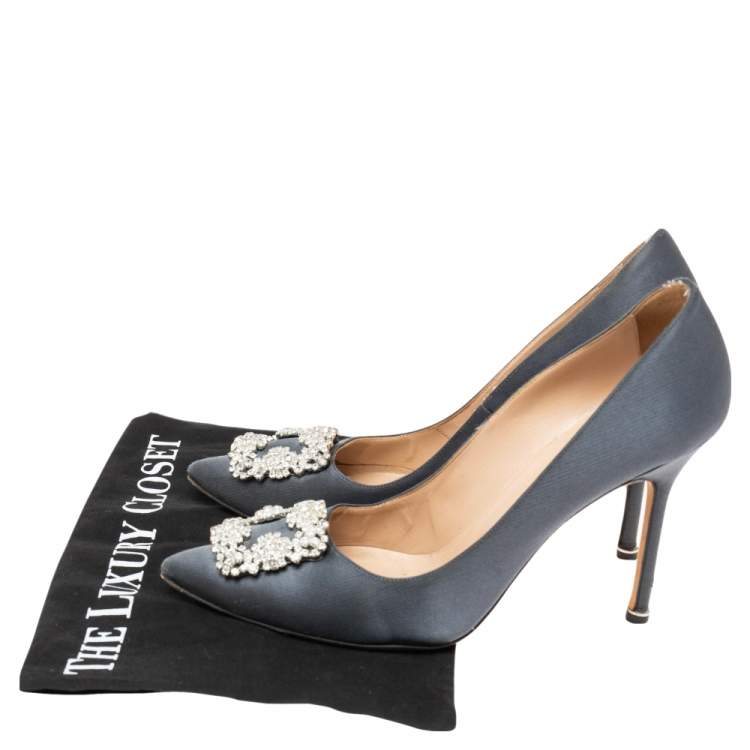 Pre Owned Manolo Blahnik Grey Satin Hangisi Pumps Size 40.5
