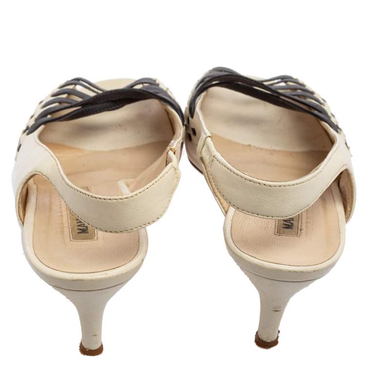 Pre Owned Manolo Blahnik Off-White Leather Open-Toe Slingback Sandals Size 37