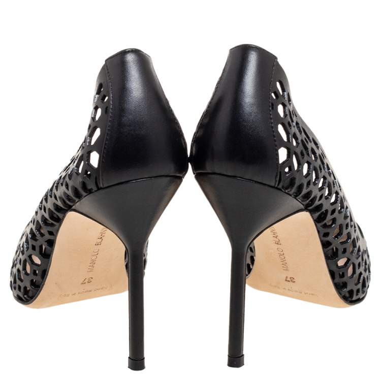 Pre Owned Manolo Blahnik Black Laser Cut Leather BB Laserato Pumps Size 37
