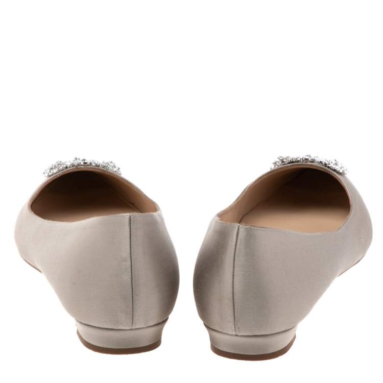 Pre Owned Manolo Blahnik  Grey Satin Hangisi Crystal Embellished Ballet Flats Size 40.5