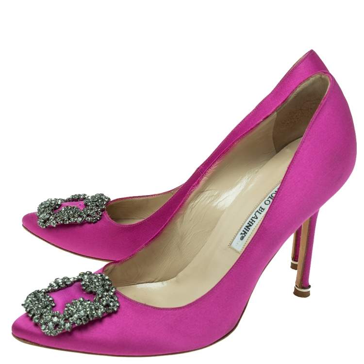 Pre Owned Manolo Blahnik Fuchsia Satin Hangisi  Pumps Size 38.5