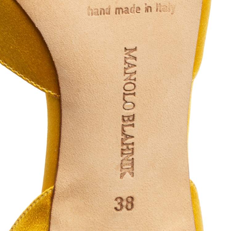 Pre Owned Manolo Blahnik Yellow Satin Hangisi D'Orsay Pumps Size 38