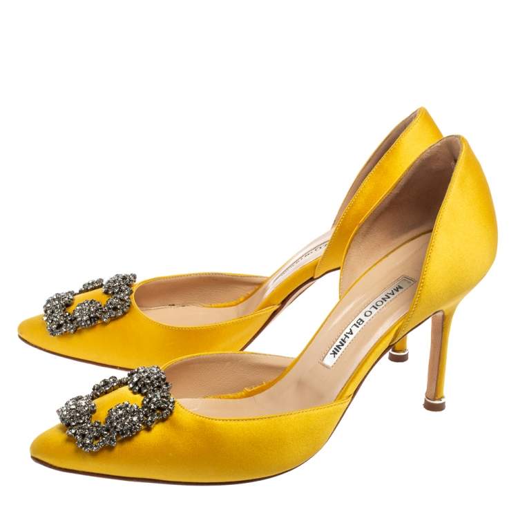 Pre Owned Manolo Blahnik Yellow Satin Hangisi D'Orsay Pumps Size 38